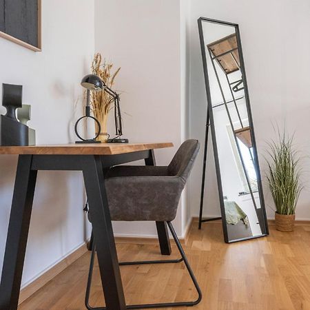Center Dream Apartment - Netflix Krefeld Dış mekan fotoğraf